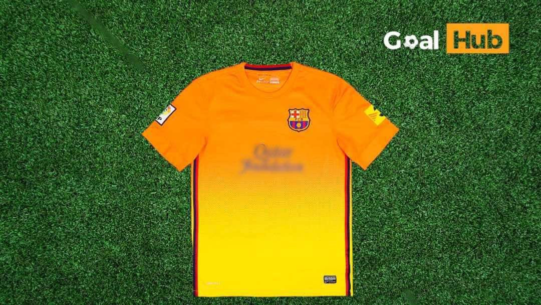 FC Barcelona 12-13 Away