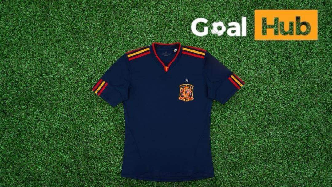 Spain 2010 Away