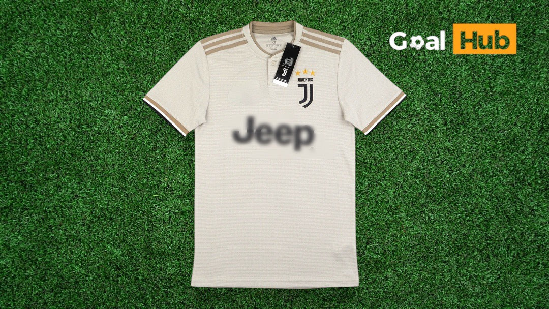 Juventus 2018-19 Away