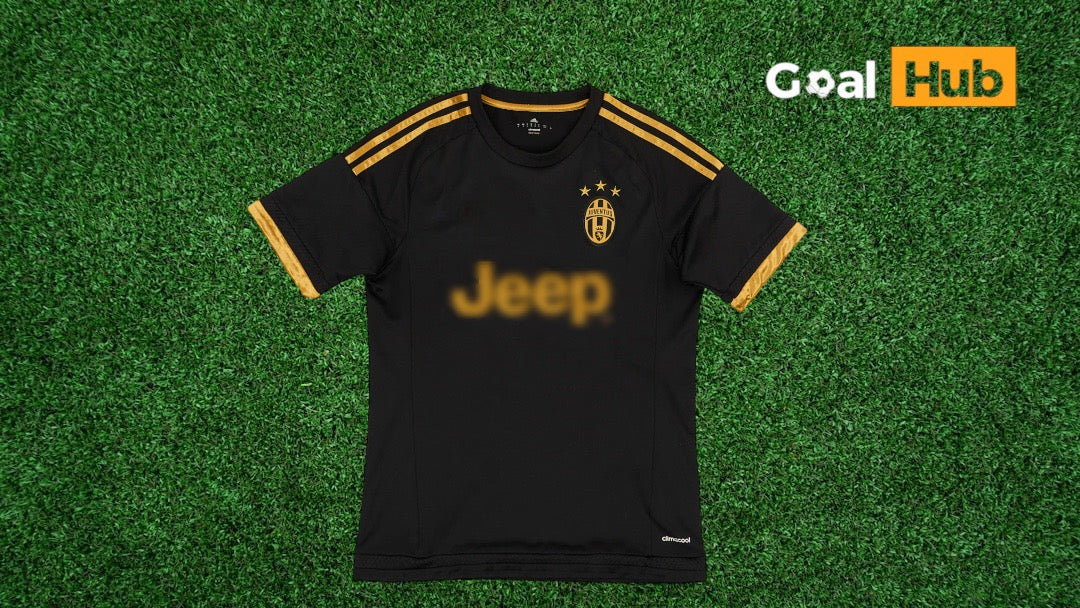 Juventus 2015-16 Third