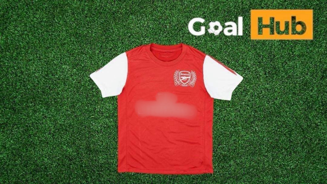 Arsenal 2011-12 Home